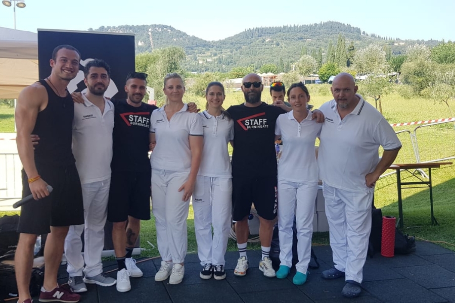 Massaggiatori DIABASI® al Festival di Sanremo 2023 con Elettra Lamborghini