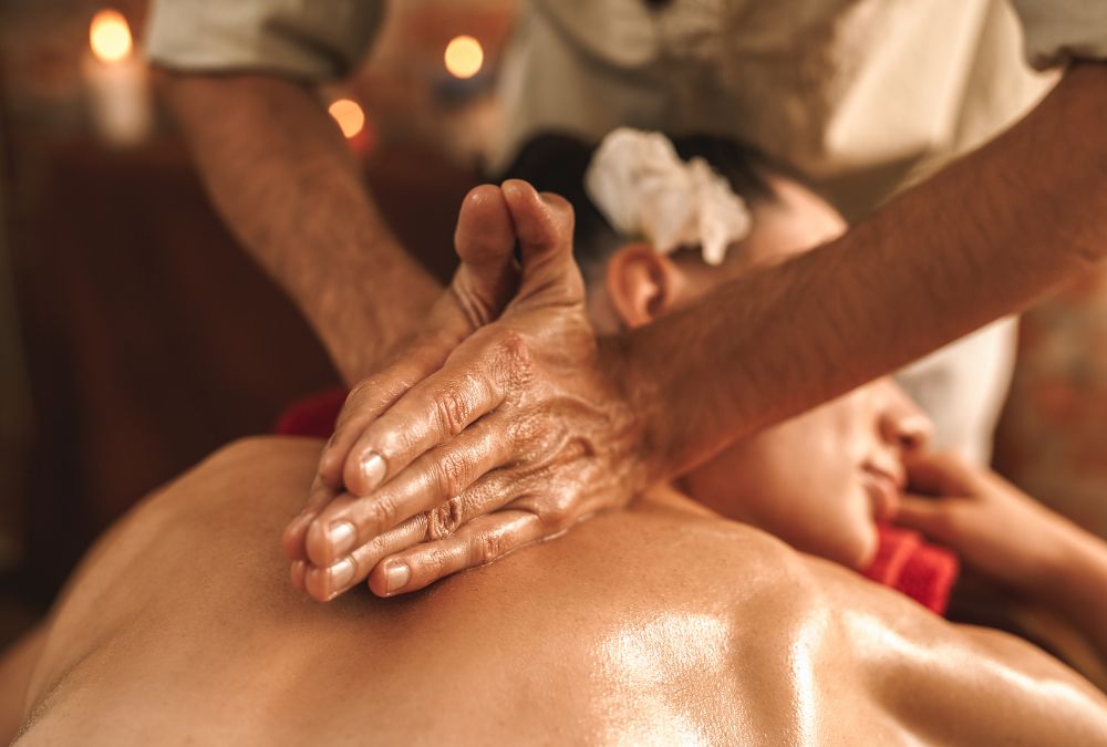 Scopri i 5 benefici del Massaggio Ayurvedico
