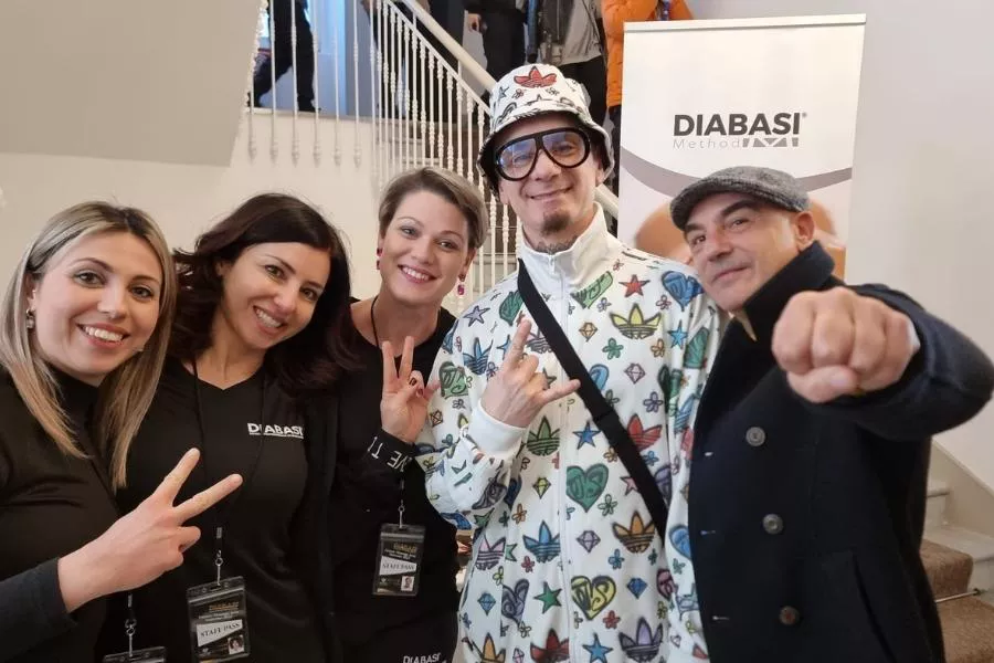 Massaggiatori DIABASI® al Festival di Sanremo 2023 con J Ax